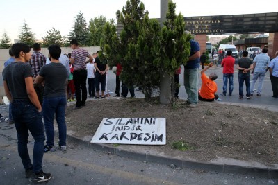 15 Temmuz Gazileri Gençlerle Buluşuyor 15 Temmuz Gazileri Gençlerle Buluşuyor