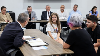 Başkan Özmen halk gününde vatandaşları dinledi