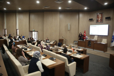 Dijital Dünyada Ebeveyn, Çocuk ve Genç Olmak Semineri düzenlendi Dijital Dünyada Ebeveyn, Çocuk ve Genç Olmak Semineri düzenlendi