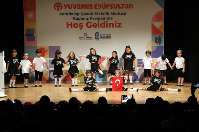 Minik mezunlardan coşkulu veda: Karadolap ÇEM'de kep töreni heyecanı Minik mezunlardan coşkulu veda: Karadolap ÇEM'de kep töreni heyecanı