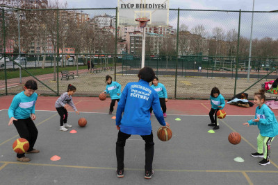 Kış Spor Okulları'nda kayıtlar başladı