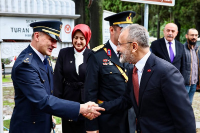 Cumhuriyet'in 102. Yılında Eyüpsultan Şehitlerini Andı