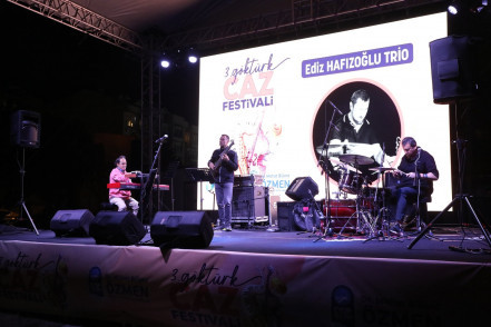 Göktürk'te caz rüzgarı esti