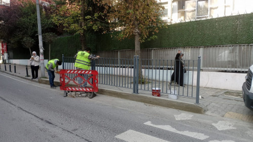 Eyüpsultan Belediyesi'nden okul önlerinde güvenlik çalışması