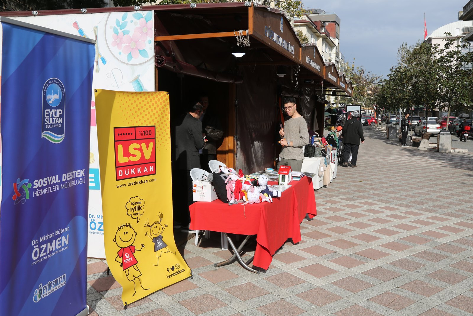 Göktürk'te, LÖSEV İyilik Dükkanı Etkinliği Düzenlendi Göktürk'te, LÖSEV İyilik Dükkanı Etkinliği Düzenlendi