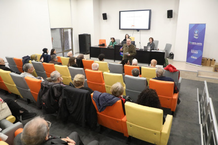 Eyüpsultan'da Sağlıklı ve aktif yaş almanın yolları konuşuldu