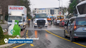 Cengiz Topel Caddesi'nde temizlik çalışmaları