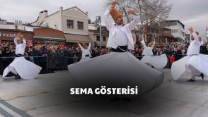 Eyüpsultan'da düzenlediğimiz sema gösterisiyle komşularımızla huzur dolu anları paylaştık